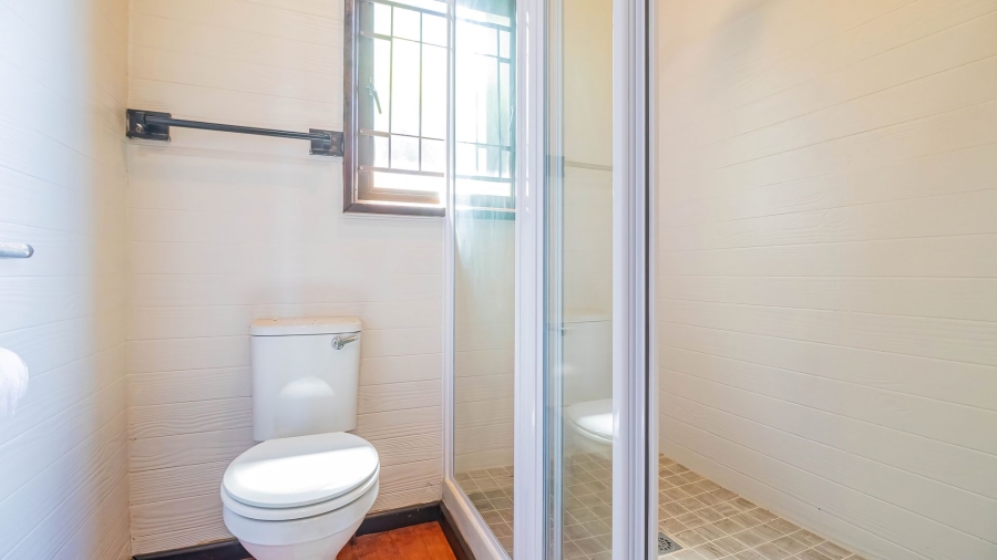 5 Bedroom Property for Sale in Lovemore Park Eastern Cape